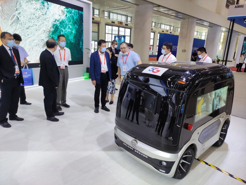 �����Զ���ʻ�������������ࡰͶǢ�ᡱ