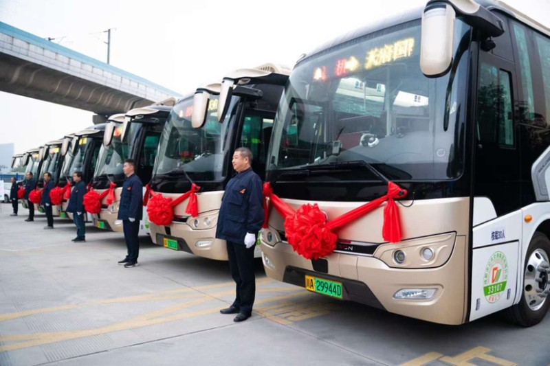 �츮��������ר�߳���������30�����οͳ�Ͷ����Ӫ